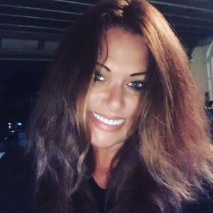 Meet your Posher, Donia